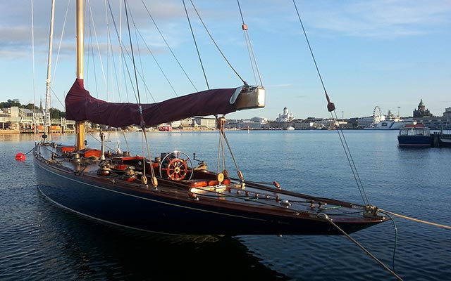 sail boat restoration